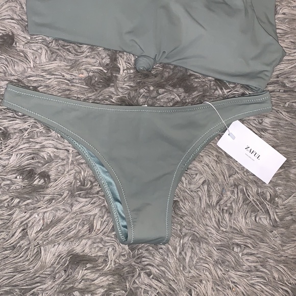 NEW Knotted Scoop High Cut Bathing Suit - Picture 7 of 8